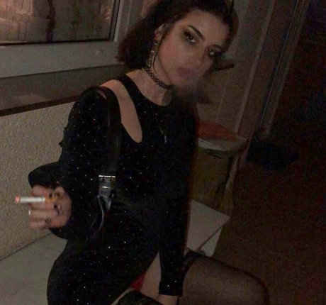 shawtysuzi porn model img