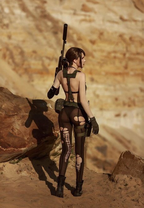 Olga Haku Frau haku model adult image