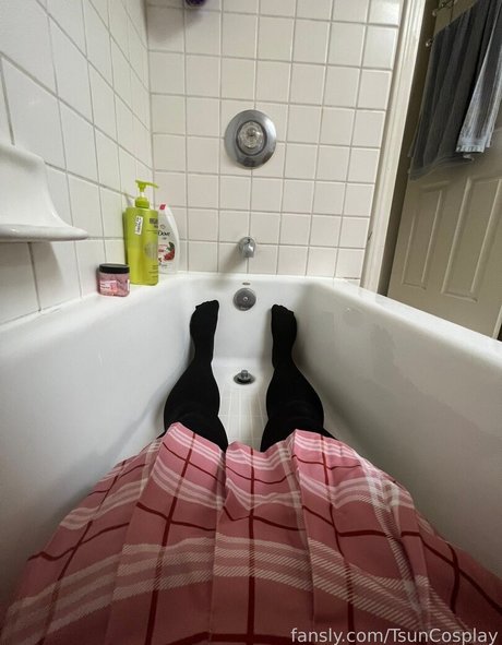 TsunCosplay art model image