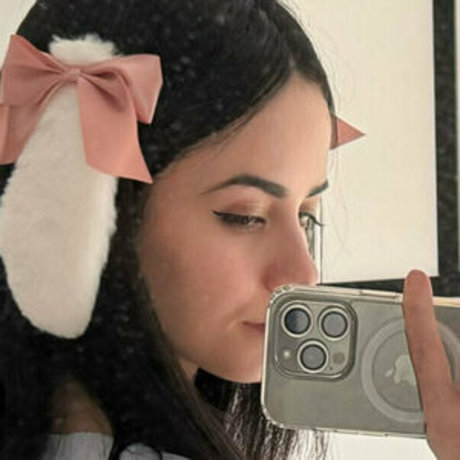 old lady onlyfans hot pictures