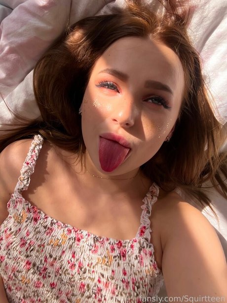 Squirtteen best pornstar img
