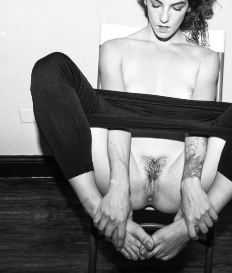 MissMacaroni art actress image