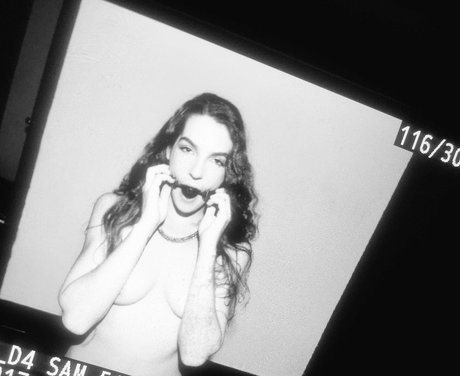 MissMacaroni hot star archive