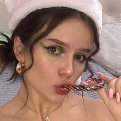 Asya aw pornstar photo