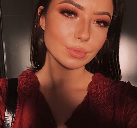 Lydia Harrison star adult photo