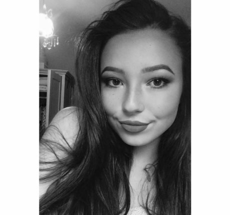 Lydia Harrison model pornographic galleries