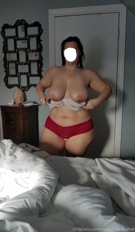 myprettywifesfeet xxx pornstar gallery