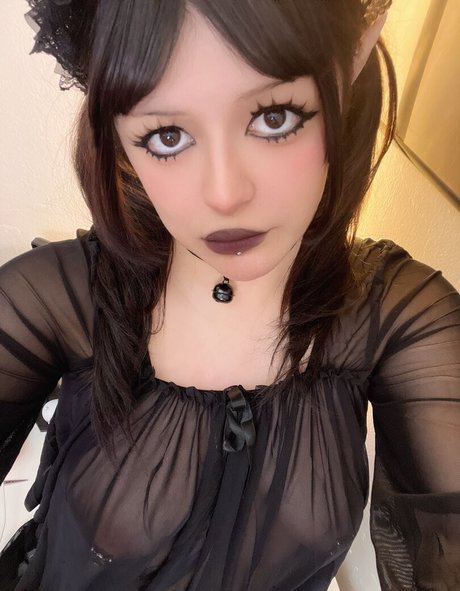 lewdgirlfriend sex star picture