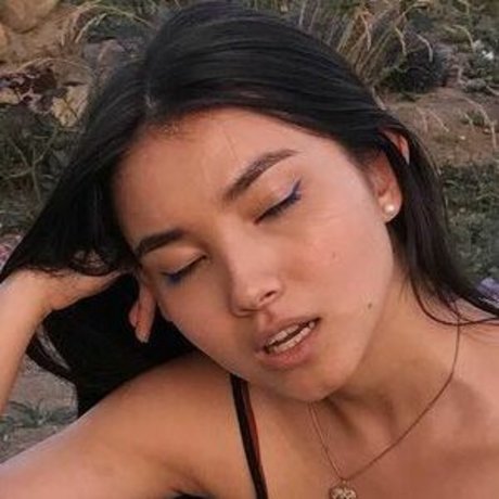 Maria Zhang star adult pics