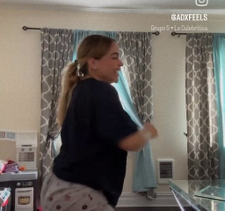 Adxfeels porn actress photo