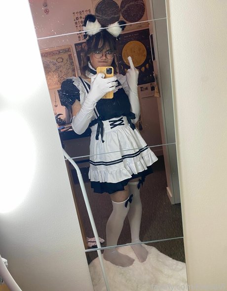 KianaVi pornstar erotic image