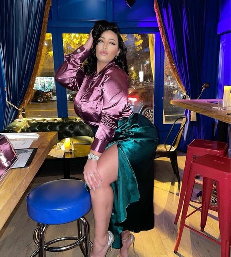 Tylea pornstar adult photo