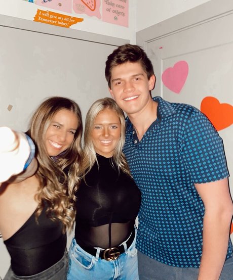 Mary Chapman Morrow pornographic model pictures