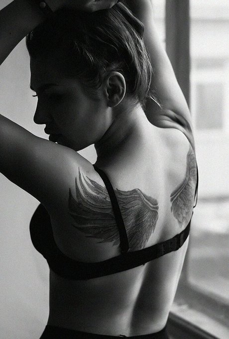 katabrutata model nudes gallery