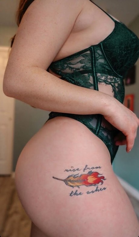 Megan DeLuca model hd img