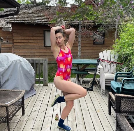 Gina Louise Phillips perfect pornstar archive