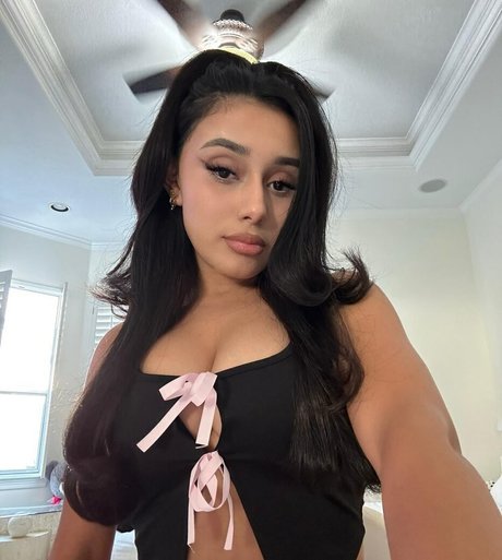 Laconejaaa Yamillca nude actress photo