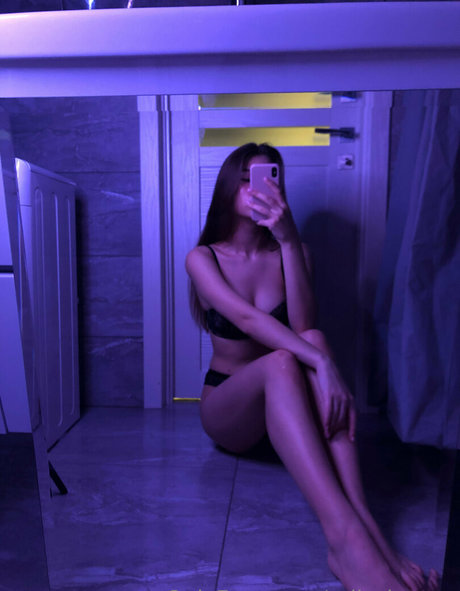 raily love u model sex pics