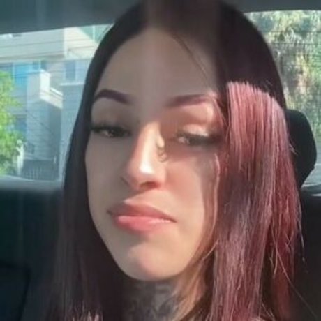 Flaka22z star naked pics