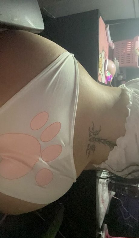 Yeahm8r Yamur Temiz_ pornstar beautiful pic