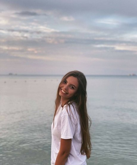 emilycutee pornstar xxx pictures