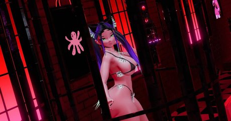 WitchBish star nude picture