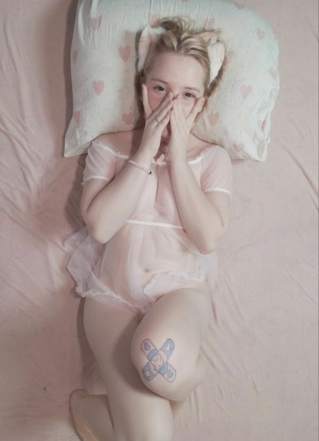 Ki ki kitten xxx model image