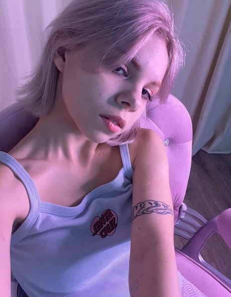 Soft Aura star pretty galleries