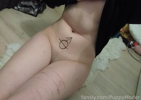 PuppyModer star pornographic photos