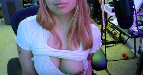 lazydemonweeb pornstar sexy pic