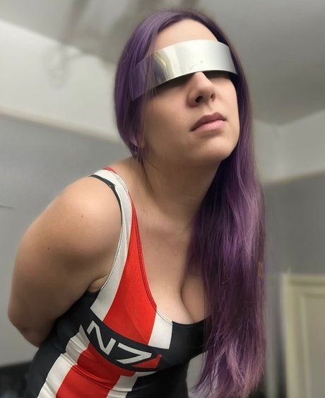 sirenseductra pornographic actress img