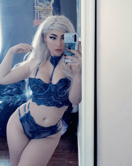 Sofiexxxo sex pornstar pictures