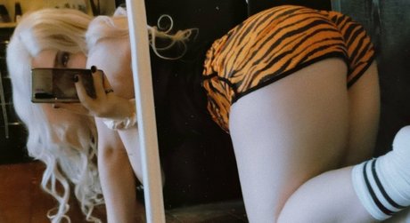 Sofiexxxo top actress image