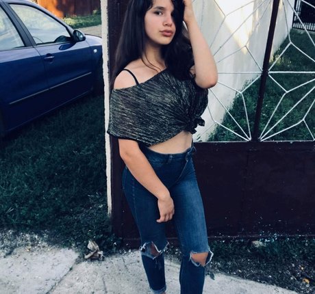 Denisa R Maria pretty star gallery