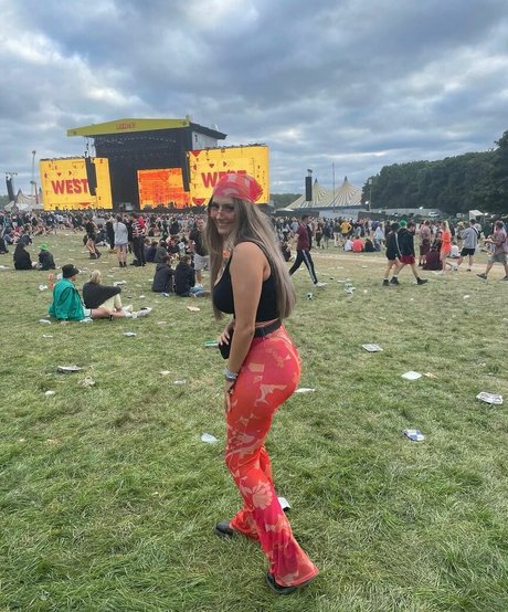 Millie C pornstar free picture