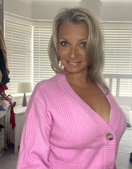 maria2221 nudes actress photos