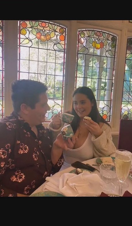 Raphaela S pornstar top picture