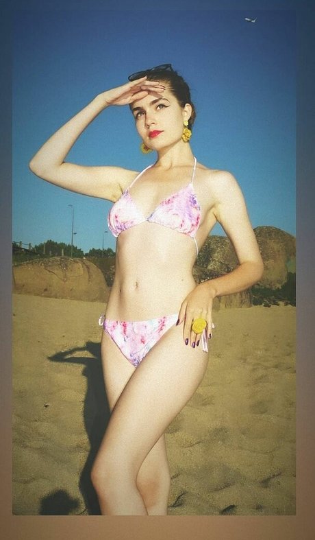 Condessa Anasta perfect pornstar image