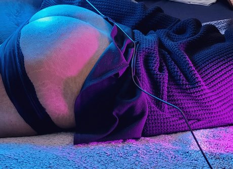 Nyanniee pornstar sexy gallery