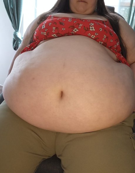 Fluffymaya98 pornographic model picture