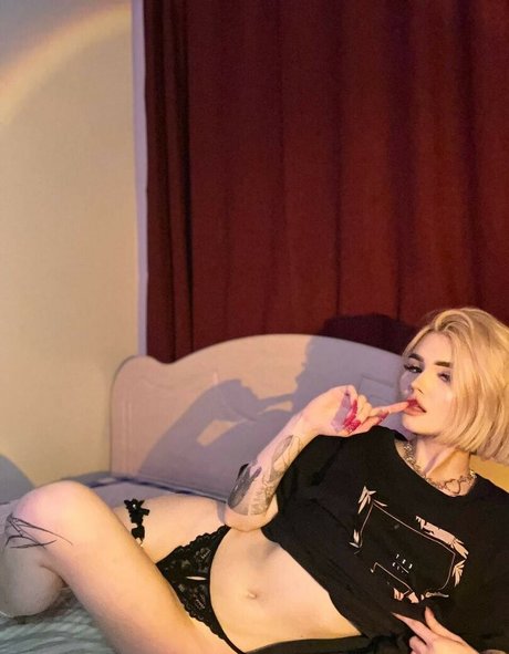 sofaaaaaaaa hd actress pics