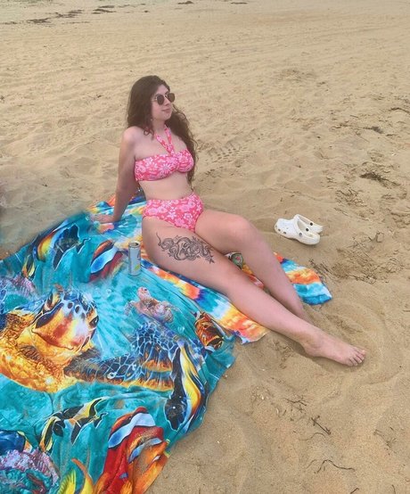 Cass Waltz naked actress images