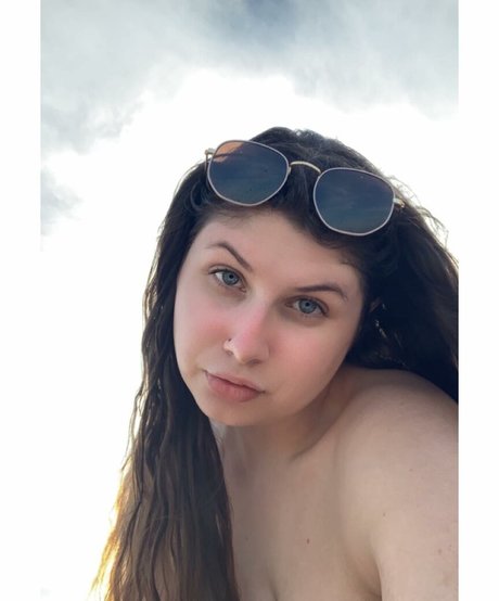 Cass Waltz erotic actress image