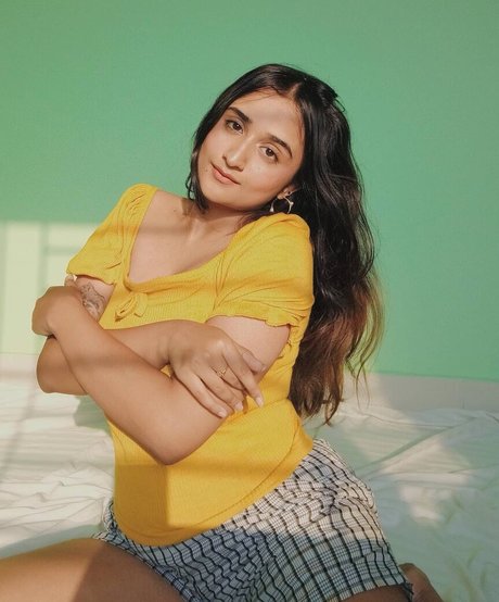 Ruchika Tandon top pornstar pictures