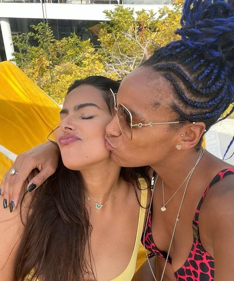 Lucy Hedges pornstar exclusive gallery