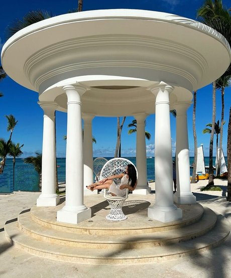 Thailiian nudes actress archive