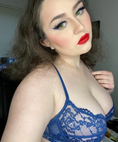 caito potatoe model naked pic