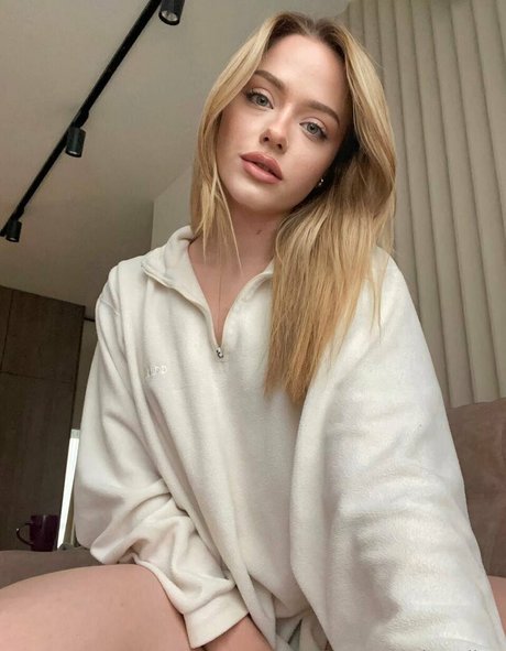 sirenalips high quality actress archive