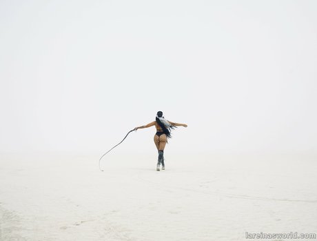 La Reina Shaw pornstar high quality img