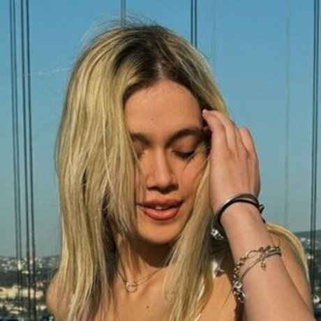 Beril ahin pornstar art gallery